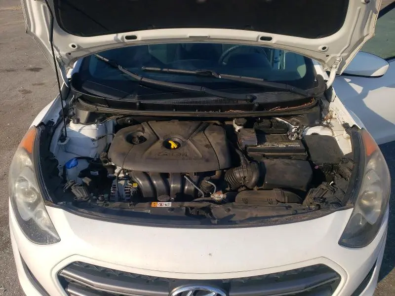 2016 HYUNDAI ELANTRA GT BASE  