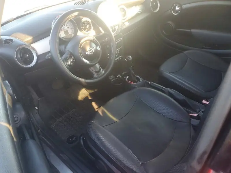2013 MINI COOPER   