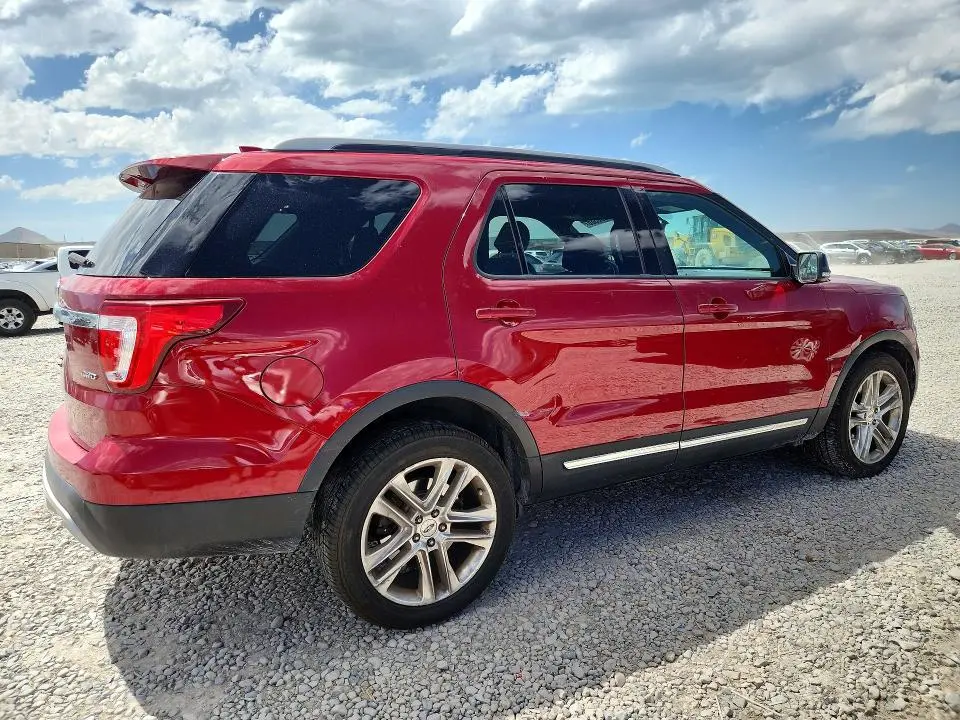 2016 FORD EXPLORER XLT  