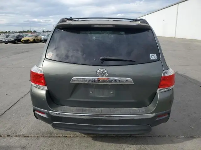 2013 TOYOTA HIGHLANDER BASE  