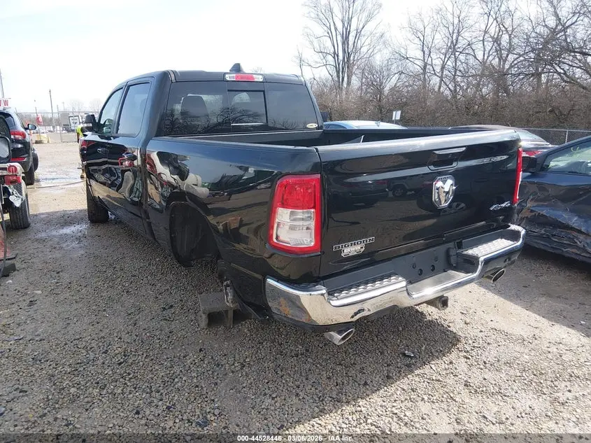 2022 RAM 1500 BIG HORN  4X4 6'4 BOX