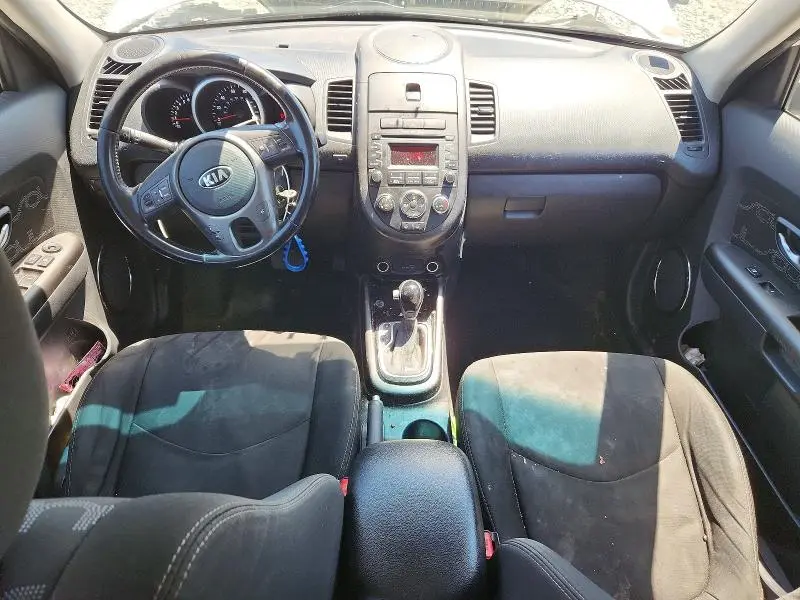 2013 KIA SOUL +  