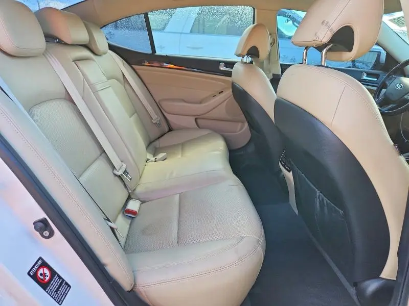 2014 KIA CADENZA PREMIUM  