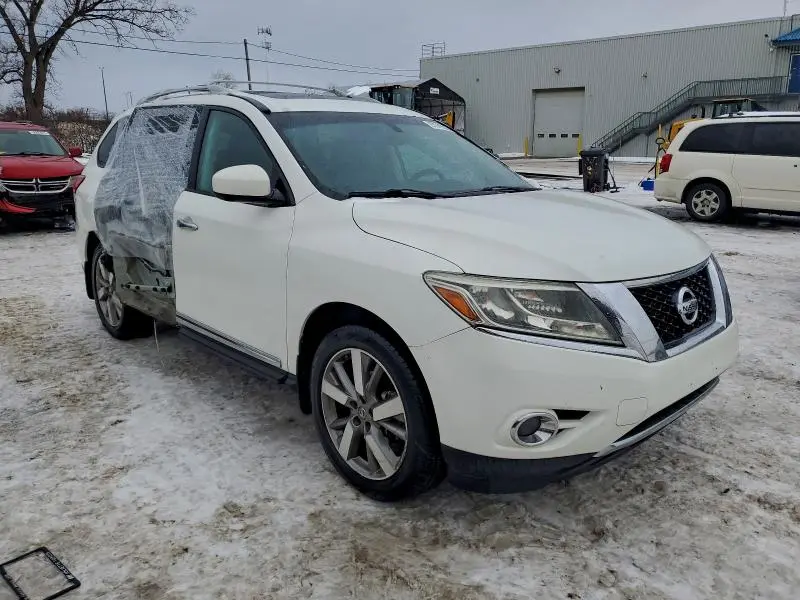 2013 NISSAN PATHFINDER S  