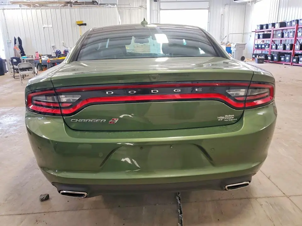 2022 DODGE CHARGER SXT  