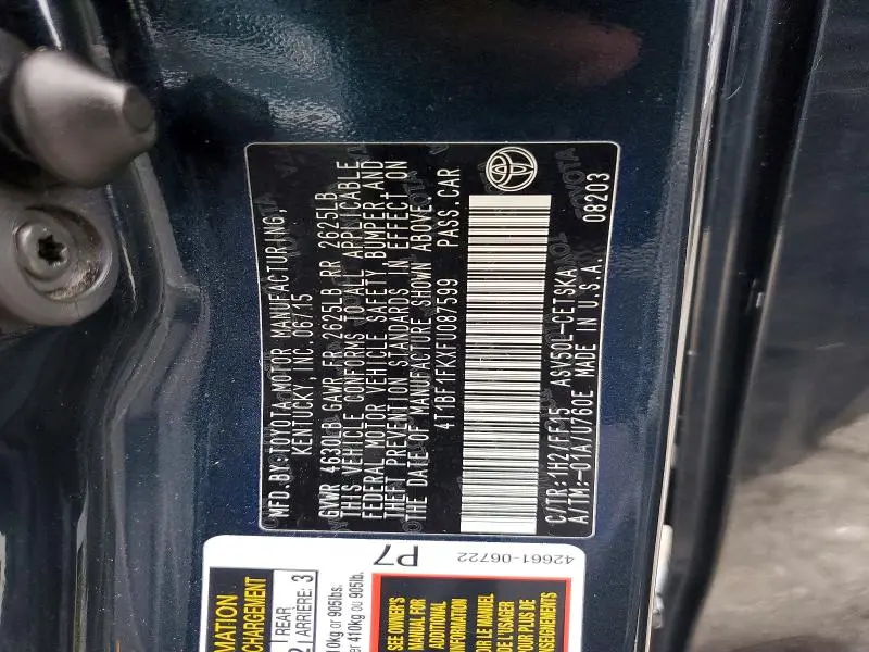 2015 TOYOTA CAMRY SE  