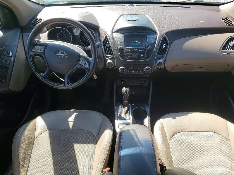 2015 HYUNDAI TUCSON SE  