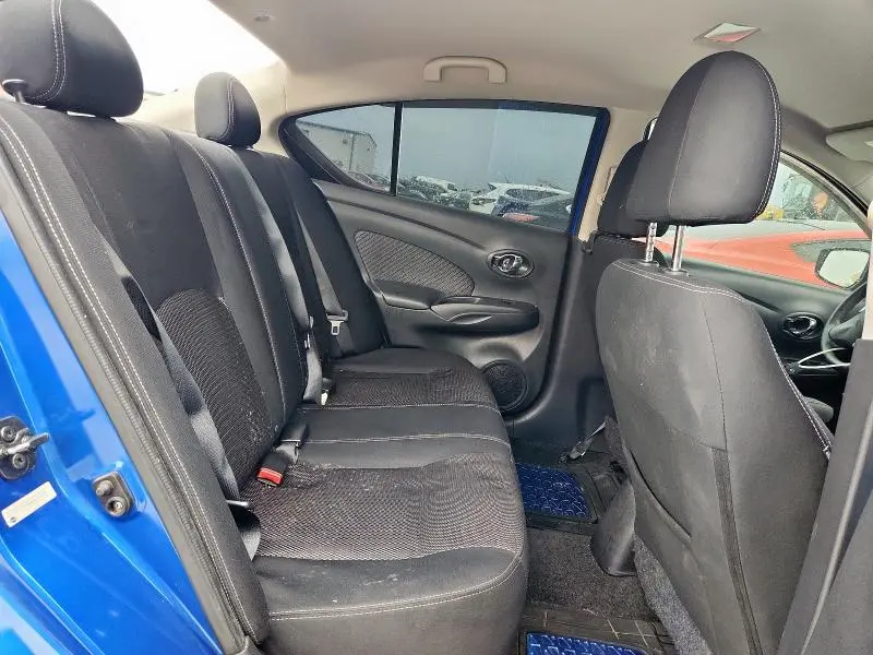 2015 NISSAN VERSA S