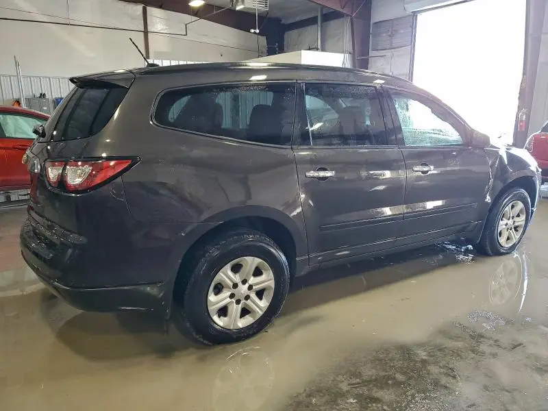 2015 CHEVROLET TRAVERSE LS  