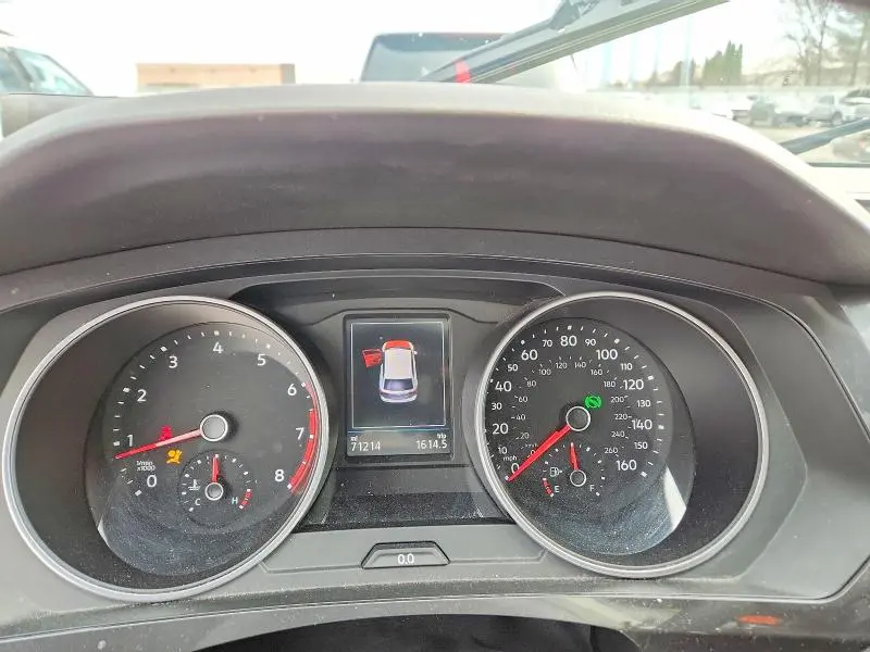 2020 VOLKSWAGEN TIGUAN SE  