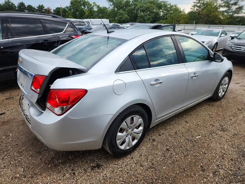 2012 CHEVROLET CRUZE LS  