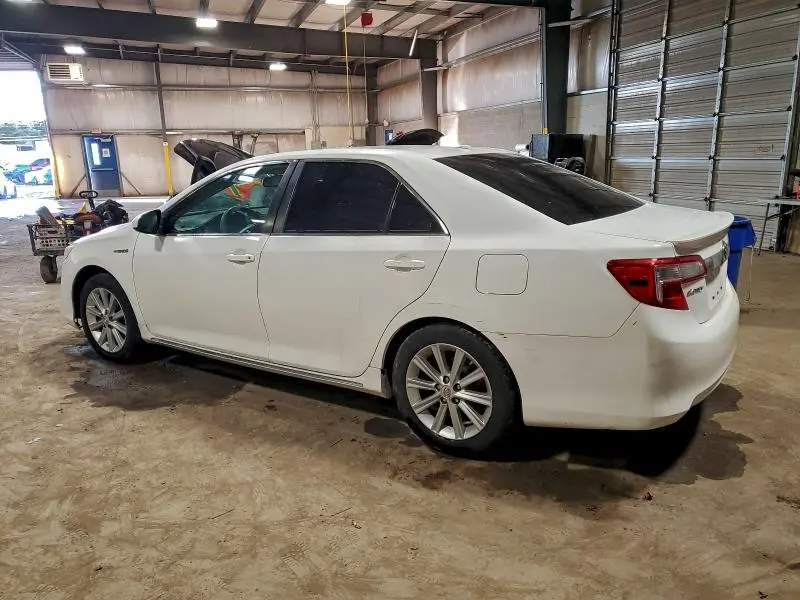 2014 TOYOTA CAMRY HYBRID  
