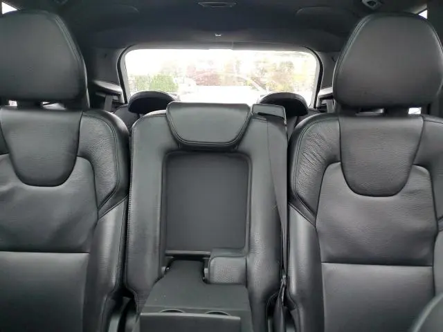 2018 VOLVO XC90 T6  