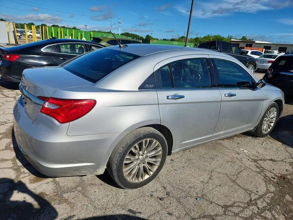2012 CHRYSLER 200 LIMITED  