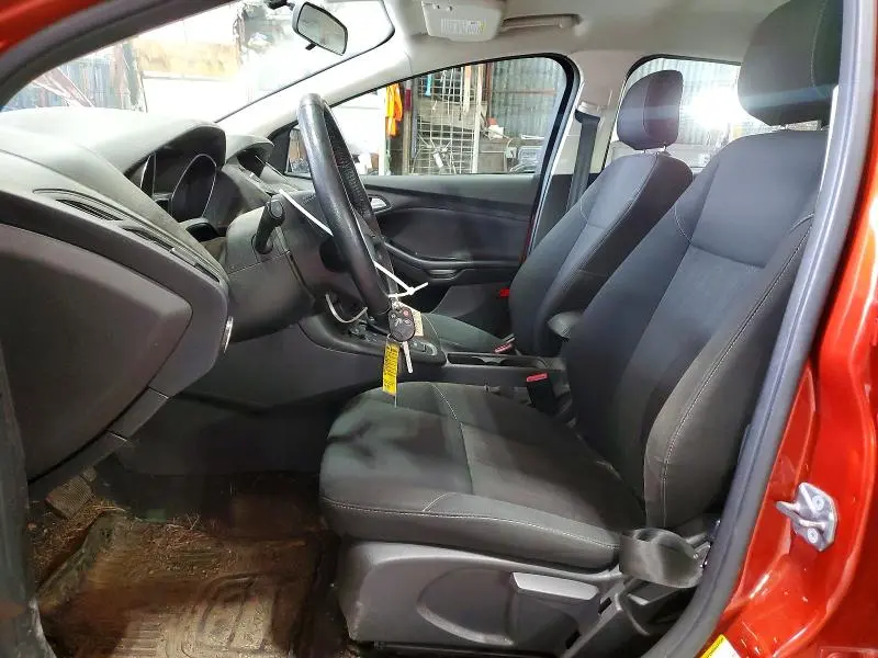 2018 FORD FOCUS SE  