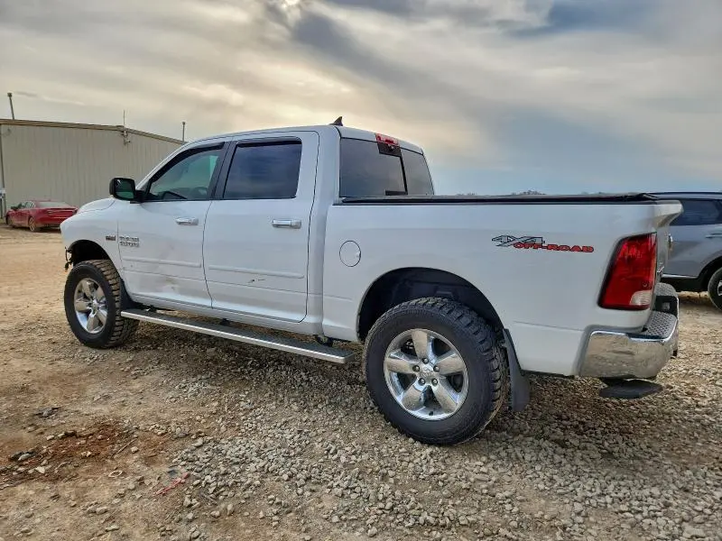 2017 RAM 1500 SLT  
