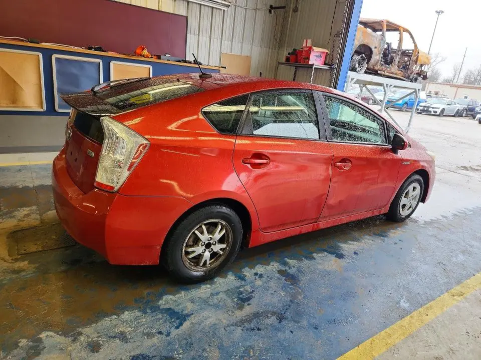 2010 TOYOTA PRIUS II  