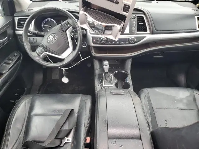 2014 TOYOTA HIGHLANDER XLE  