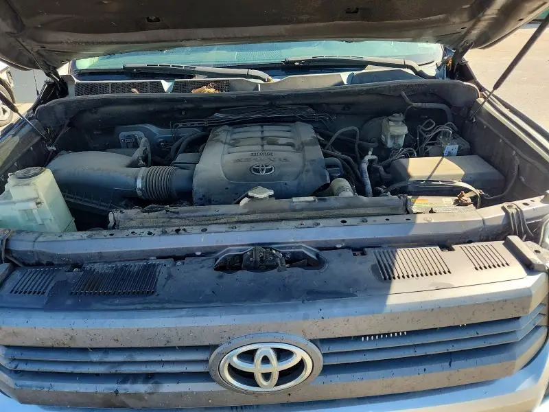 2015 TOYOTA TUNDRA SR5  