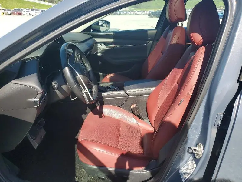 2022 MAZDA 3 PREFERRED  