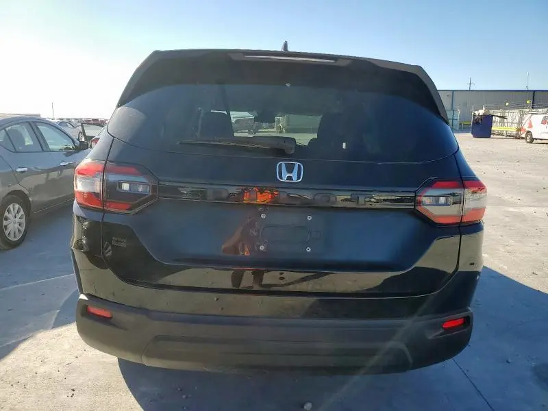2023 HONDA PILOT LX  