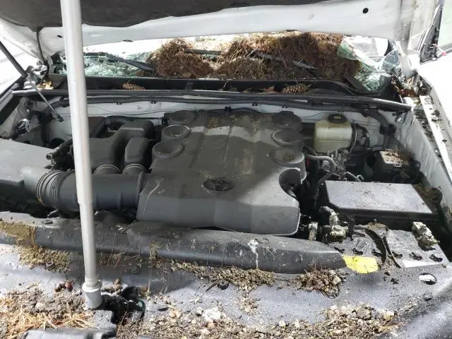 2020 TOYOTA 4RUNNER SR5/SR5 PREMIUM  