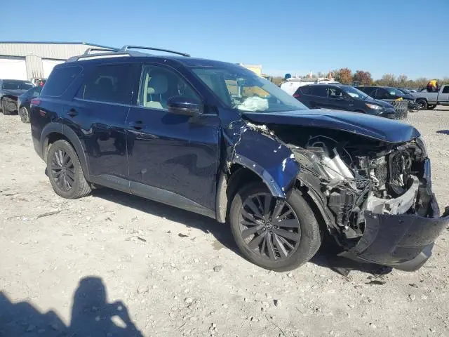 2023 NISSAN PATHFINDER SL  