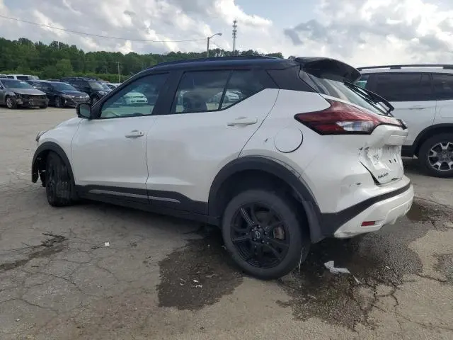 2022 NISSAN KICKS SR  