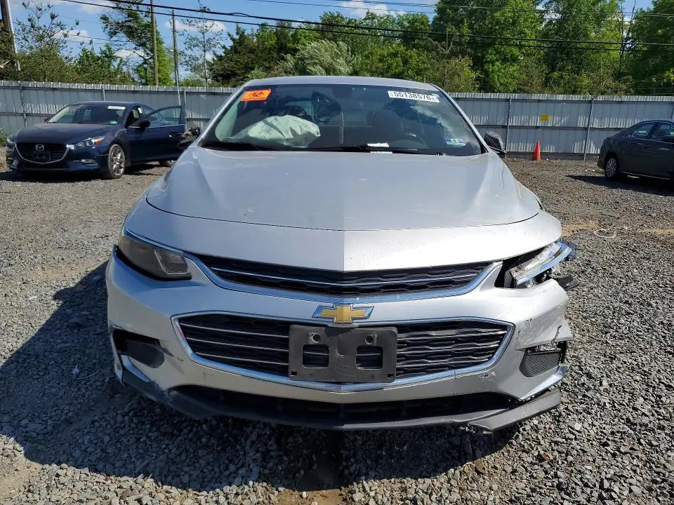 2017 CHEVROLET MALIBU LT  
