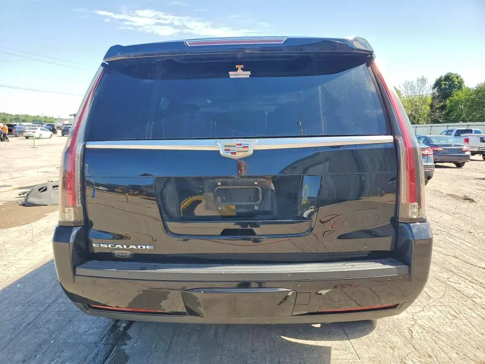 2016 CADILLAC ESCALADE LUXURY  