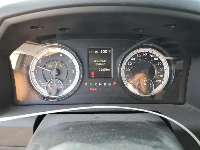 2022 RAM 1500 CLASSIC TRADESMAN  