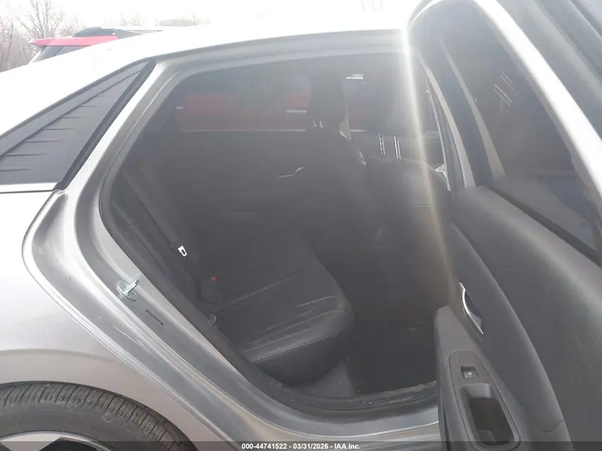 2022 HYUNDAI ELANTRA LIMITED