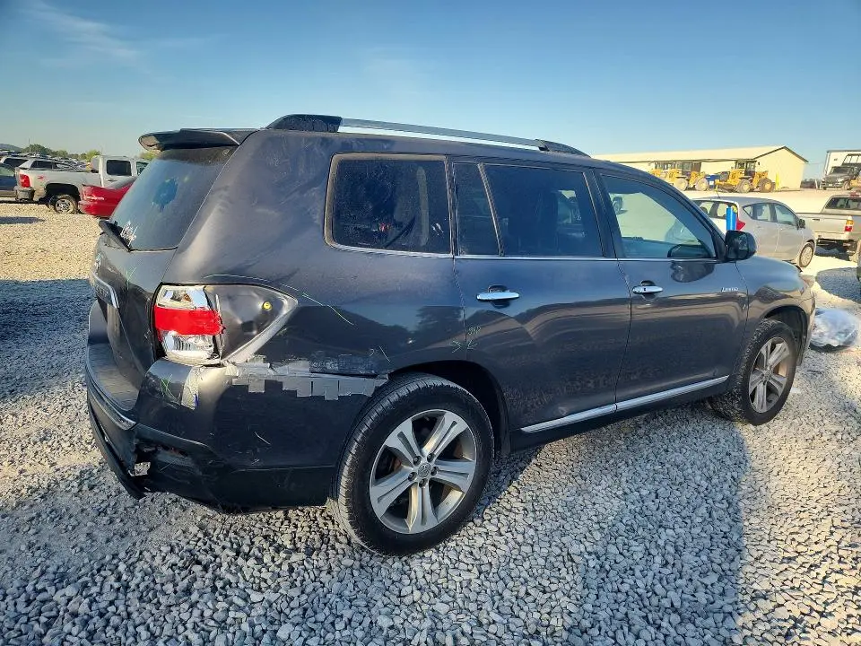 2011 TOYOTA HIGHLANDER LIMITED  