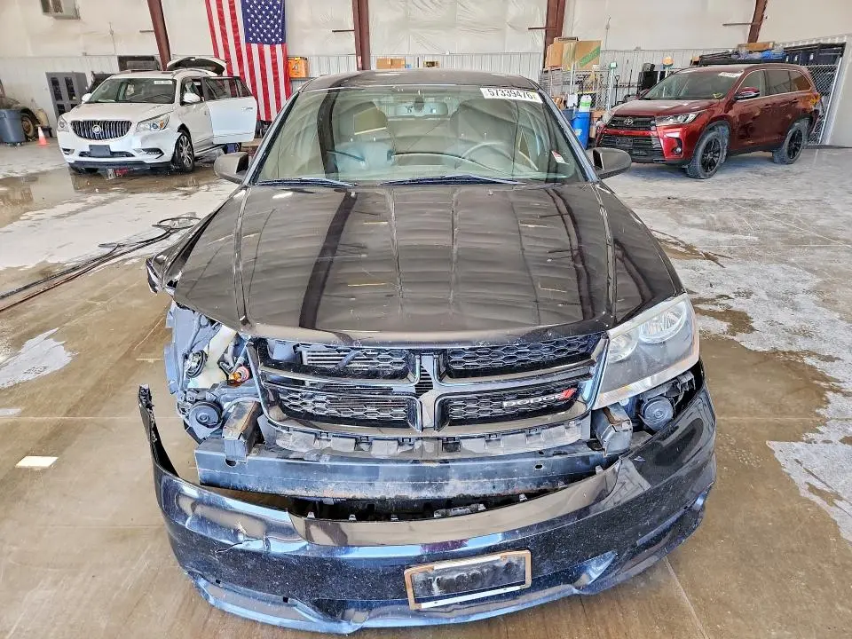 2014 DODGE AVENGER SE  