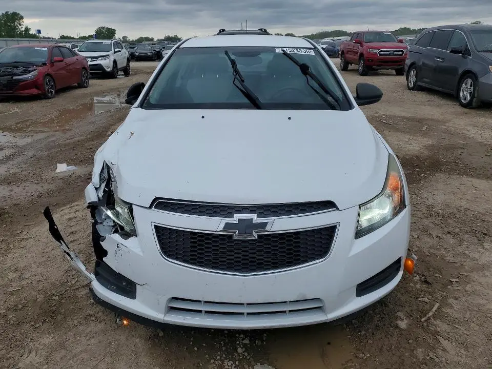 2015 CHEVROLET CRUZE LS  