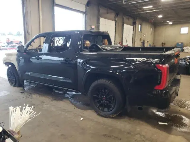 2024 TOYOTA TUNDRA CREWMAX LIMITED  