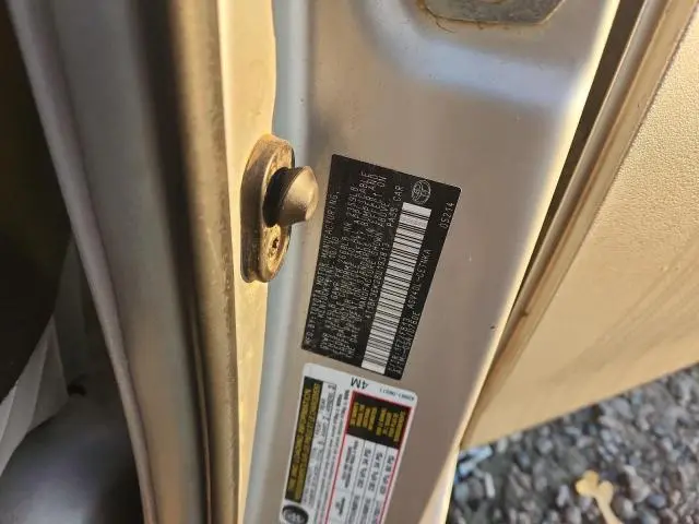 2011 TOYOTA CAMRY LE  