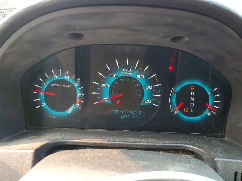 2010 FORD FUSION SE  