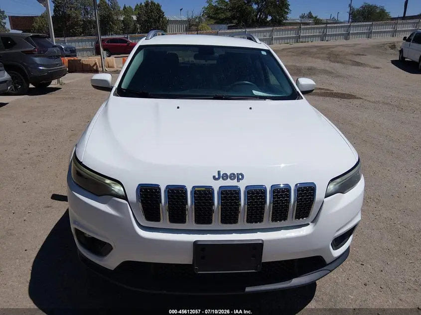 2019 JEEP CHEROKEE LATITUDE 4X4