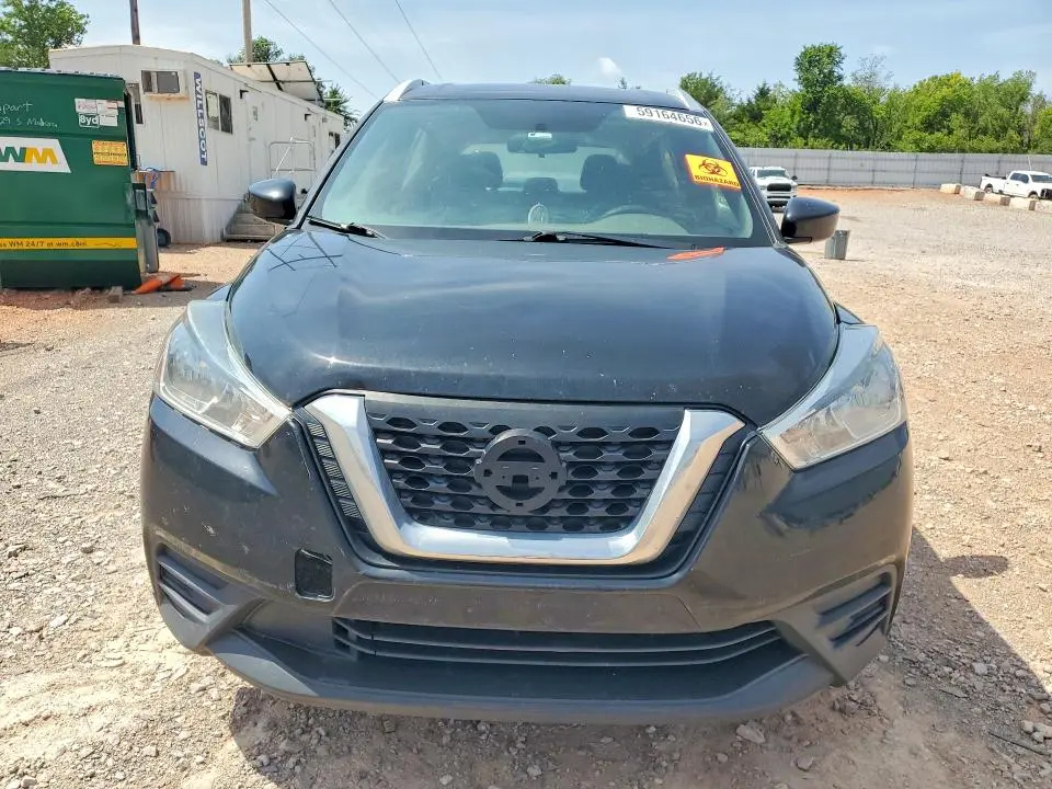 2019 NISSAN KICKS SV  