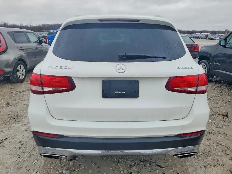 2016 MERCEDES-BENZ GLC 300 4MATIC  