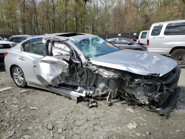 2016 INFINITI Q50 BASE