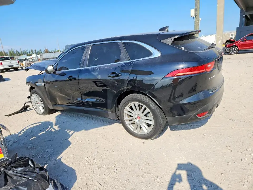 2020 JAGUAR F-PACE PRESTIGE  