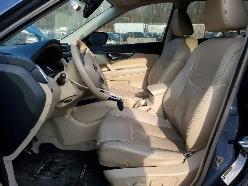 2015 NISSAN ROGUE S  