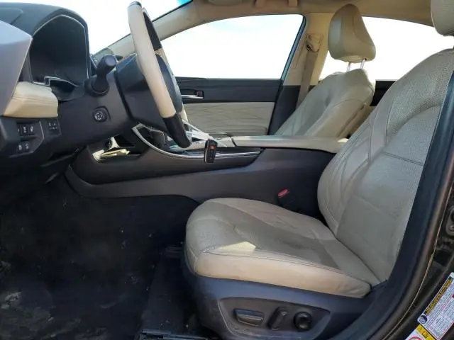 2019 TOYOTA AVALON XLE  