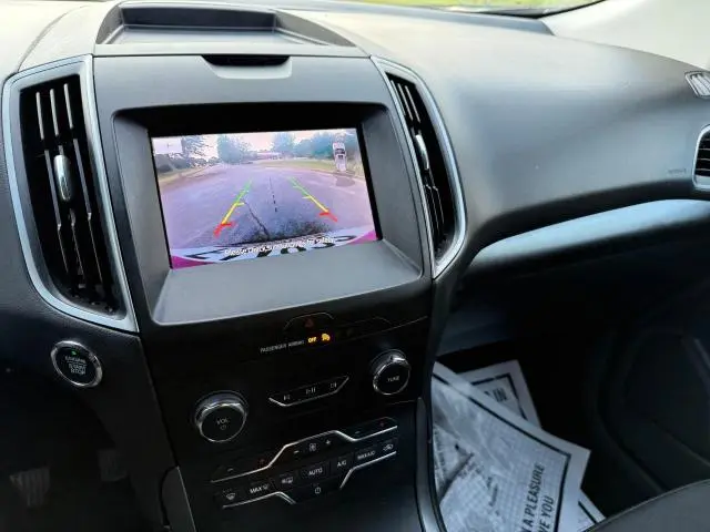 2020 FORD EDGE SE  