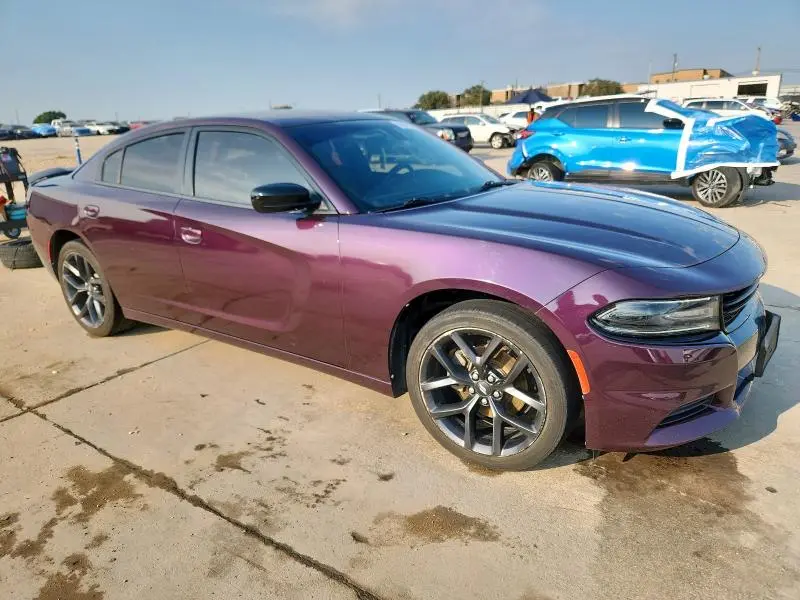 2021 DODGE CHARGER SXT  