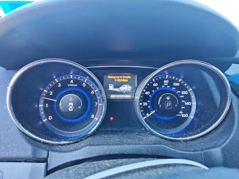 2014 HYUNDAI SONATA SE  
