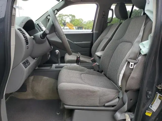 2015 NISSAN FRONTIER S  