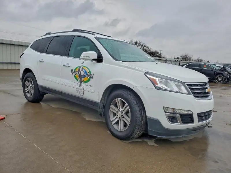 2017 CHEVROLET TRAVERSE LT  